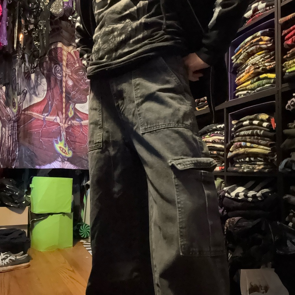 Women’s Charcoal Cargo Pants
